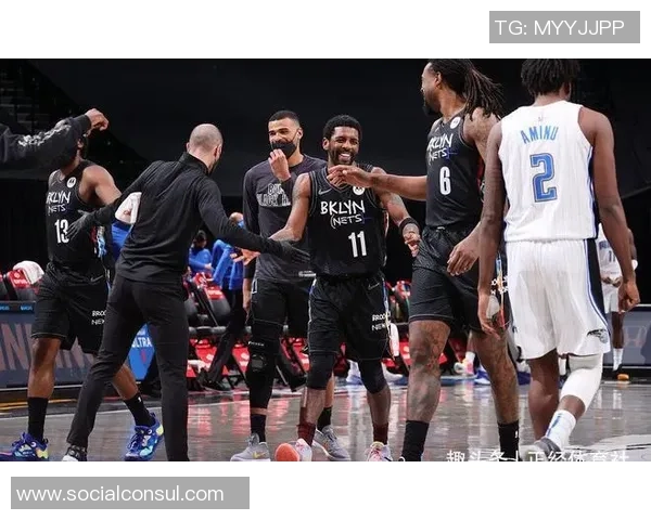 雄鹿队与篮网队激战正酣球迷期待精彩对决与战术较量